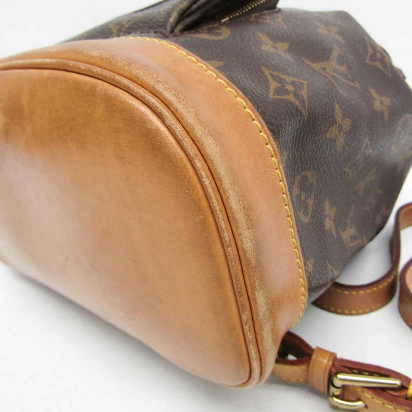 Louis Vuitton is a monogram backpack - 7