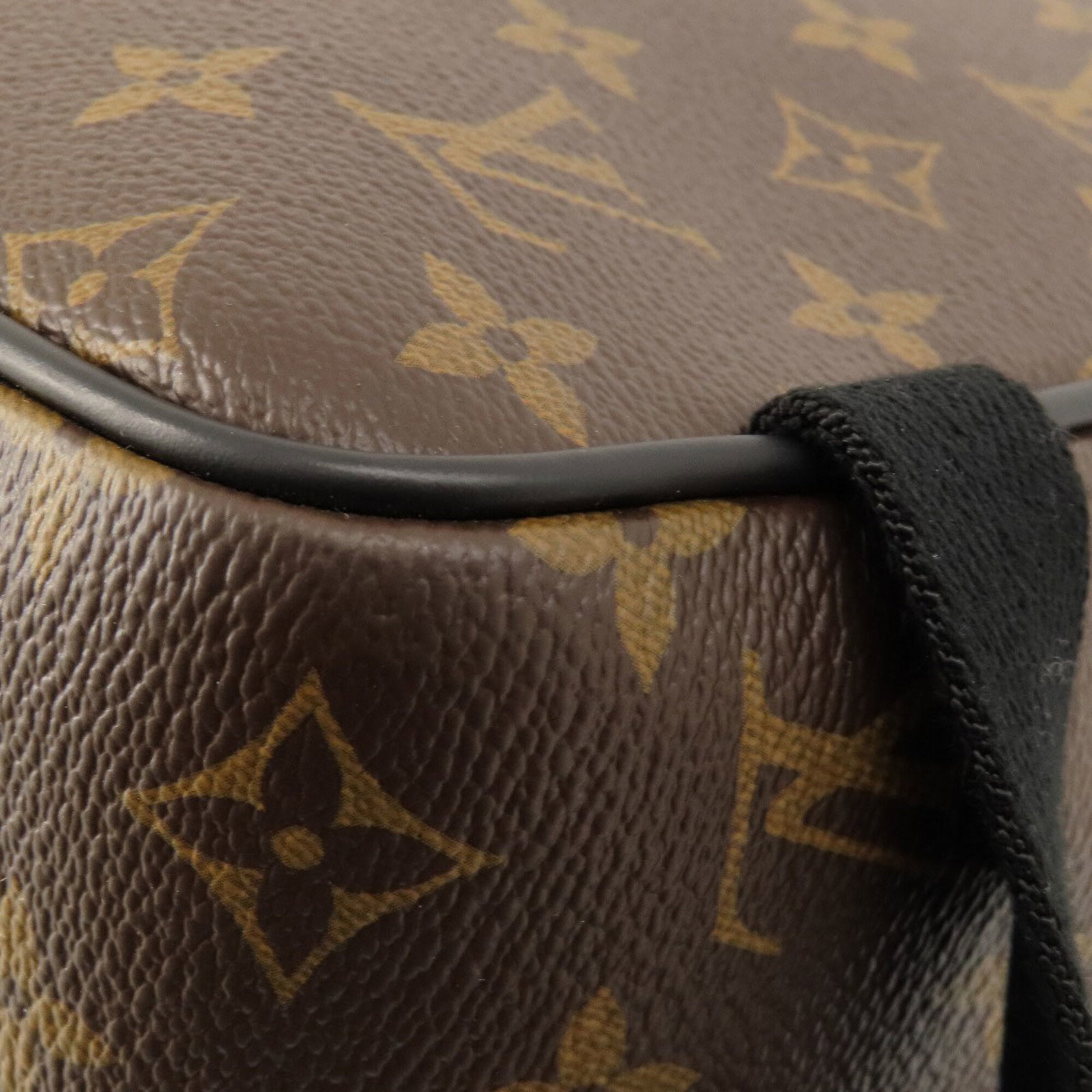 Louis Vuitton monogram canvas backpack - 17
