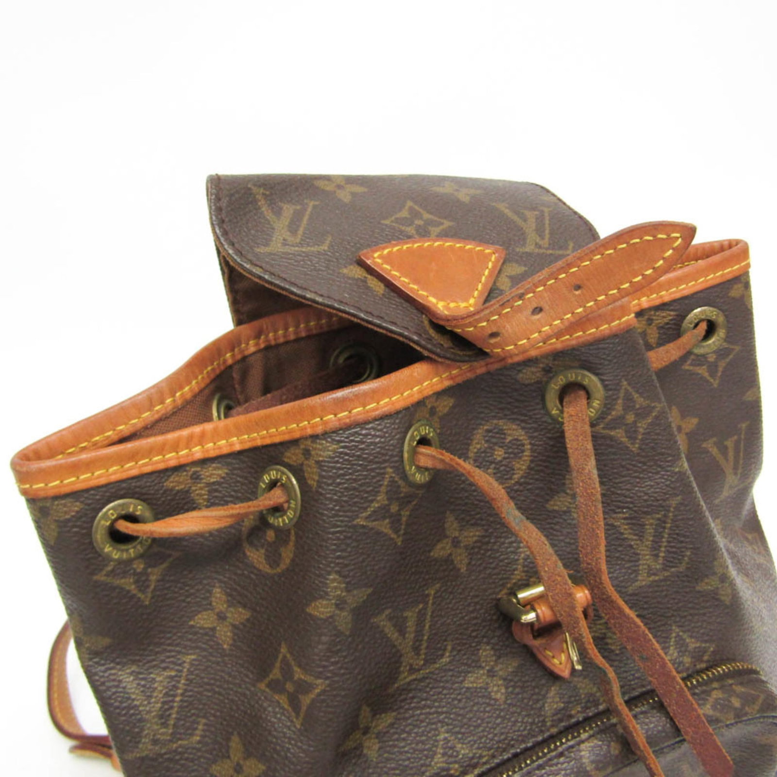 Louis Vuitton is a monogram backpack - 10