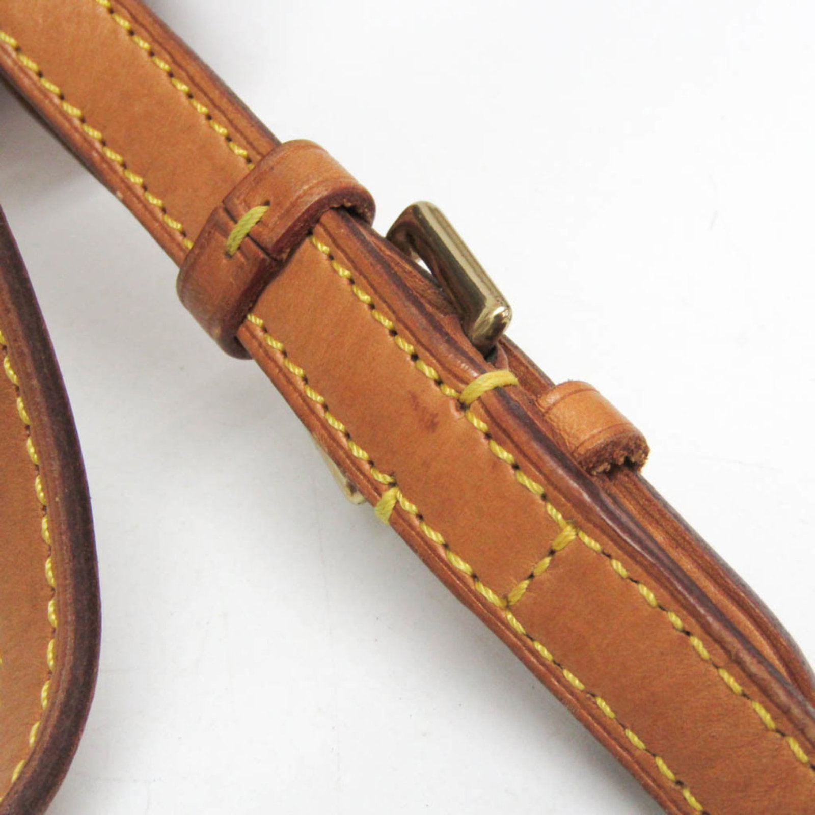 Louis Vuitton is a monogram backpack - 7