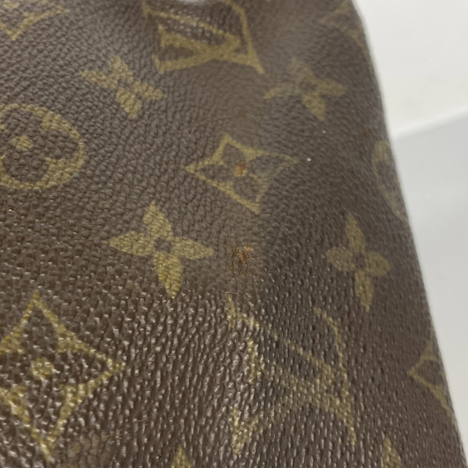 Louis Vuitton pouch - 7