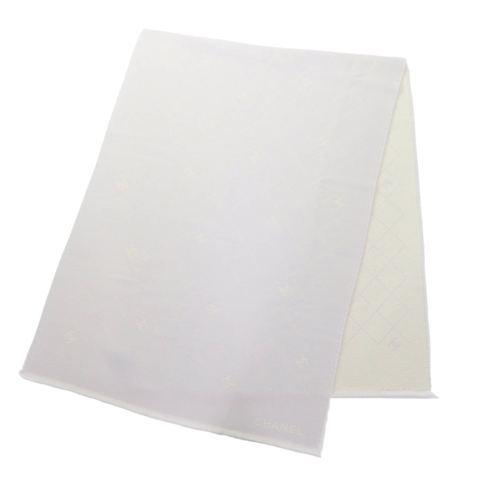 Chanel Stole Wool, Nylon: Chanel Stole Wool, Nylon A stunning Chanel stole in a versatile gray hue, crafted from a luxurious blend of wool and nylon for a unique texture and durability. With its classic design and