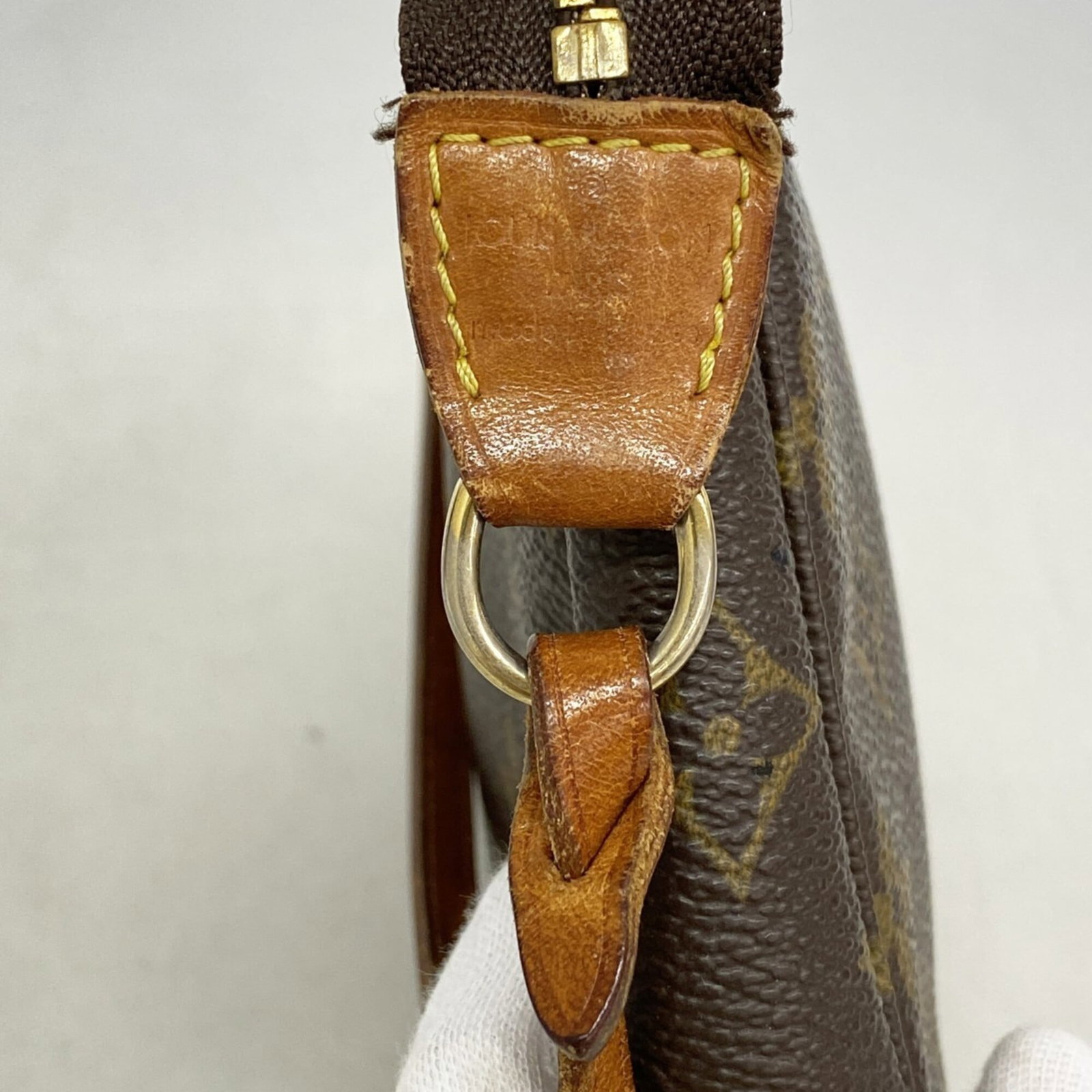 Louis Vuitton pouch - 5