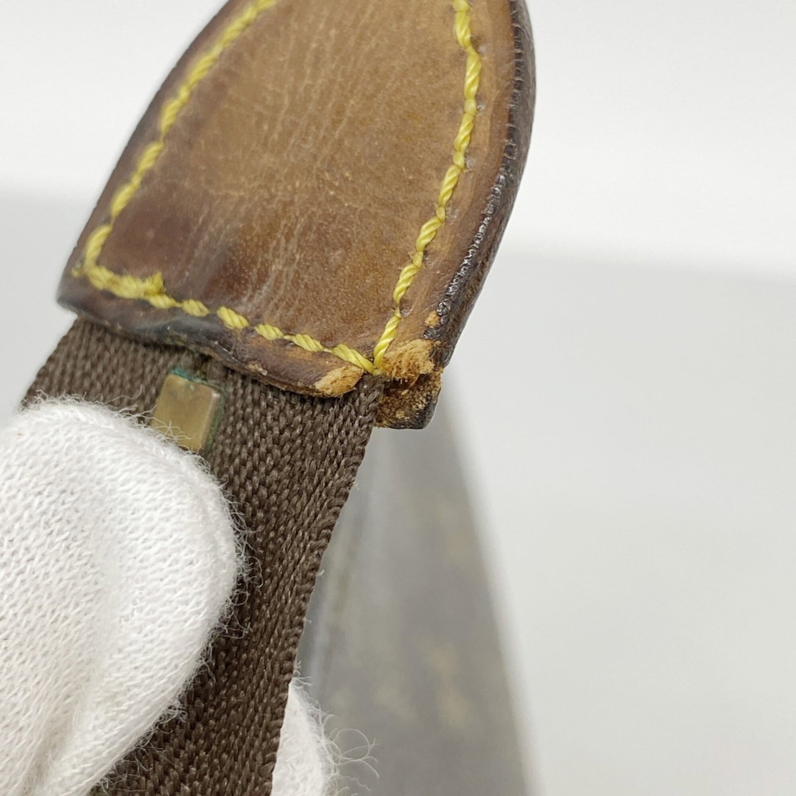 Louis Vuitton pouch - 6