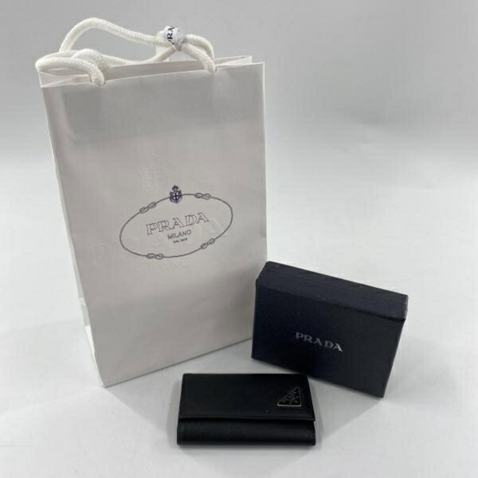 Prada Keycase Saffiano Triangle - 10