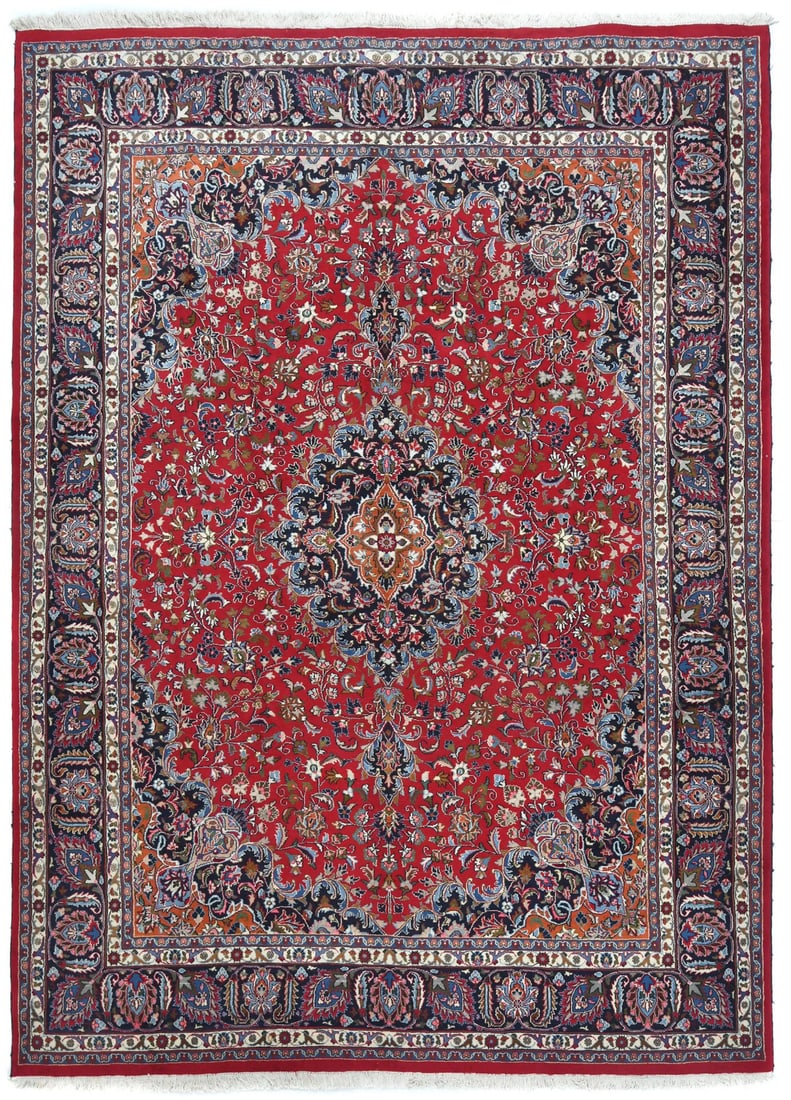 Oriental rug in classic style for living room 10x13 ft handmade vintage floral carpet.: Oriental rug in classic style for living room 10x13 ft handmade vintage floral carpet. Experience the timeless beauty of a vintage-inspired Oriental rug, expertly crafted from plush wool to create a c