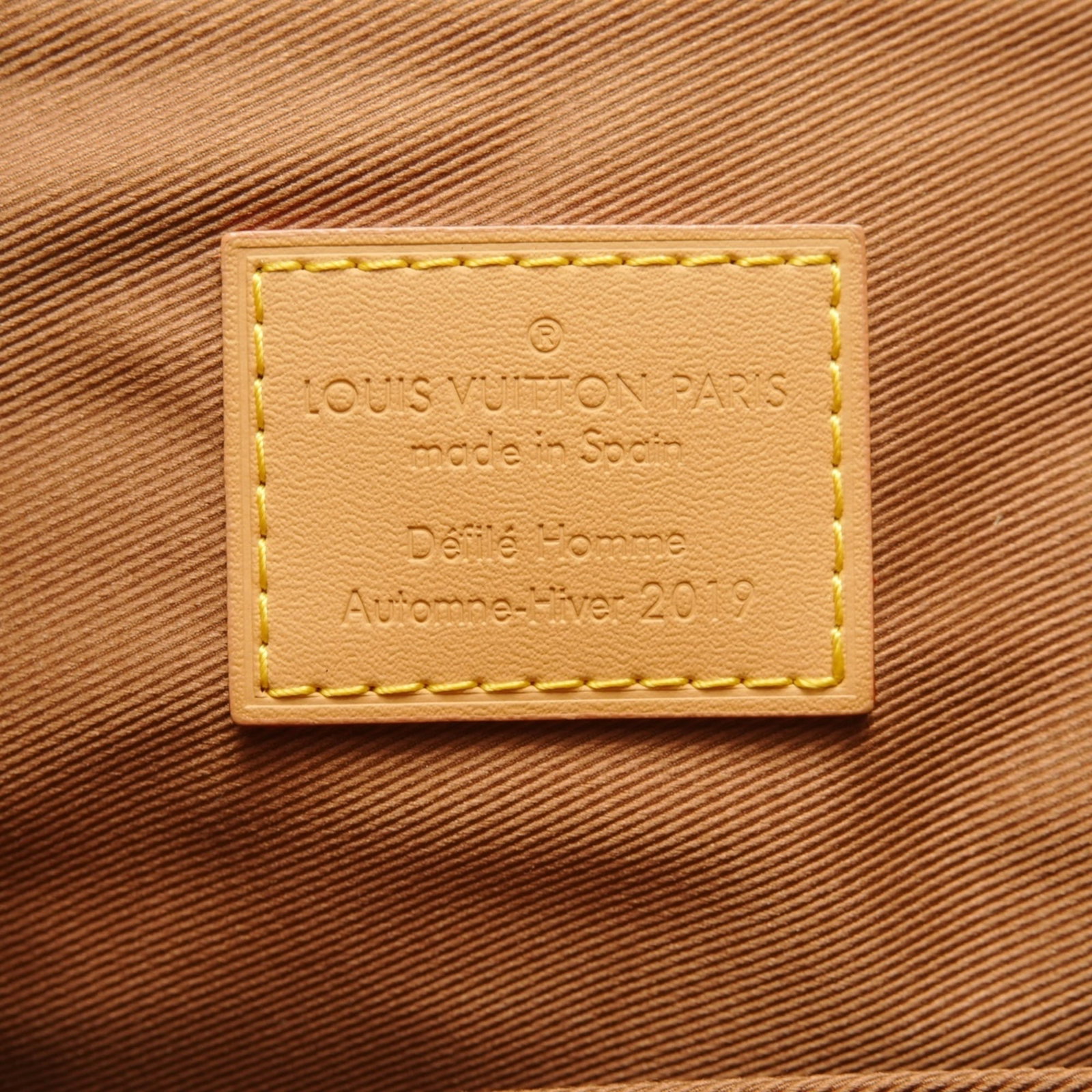 Louis Vuitton is a monogram backpack - 10