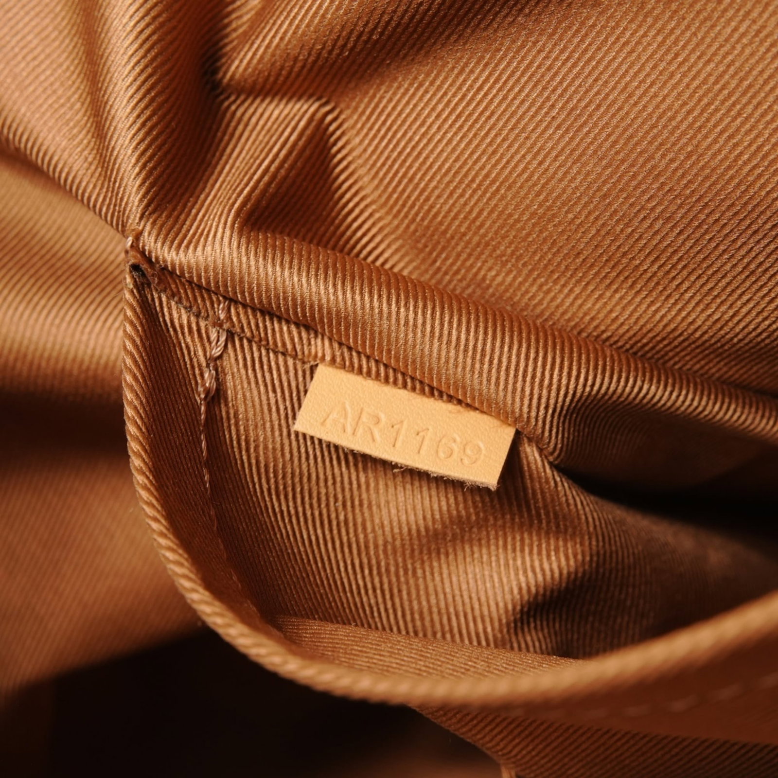 Louis Vuitton is a monogram backpack - 11