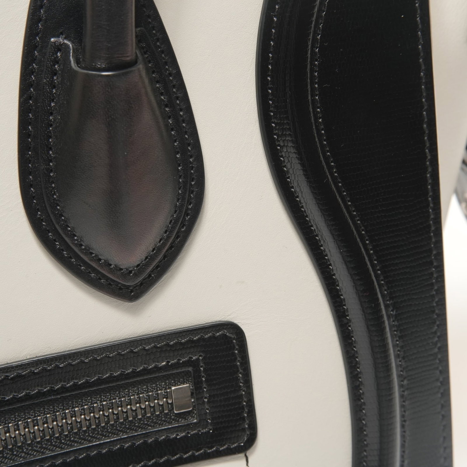 Celine leather handbag - 15