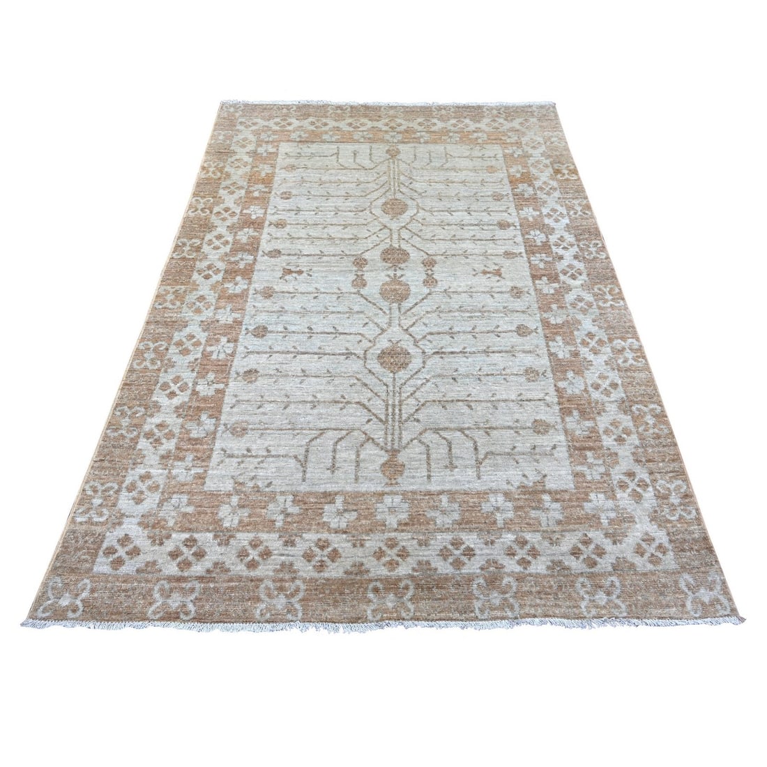 5'x7' Gray Khotan with Pomegranate Design Peshawar Hand Knotted Wool Rug: 5'x7' Gray Khotan with Pomegranate Design Peshawar Hand Knotted Wool Rug Experience the rich heritage of Afghanistan with this stunning 5'x7' Gray Khotan Peshawar hand-knotted wool rug, boasting an