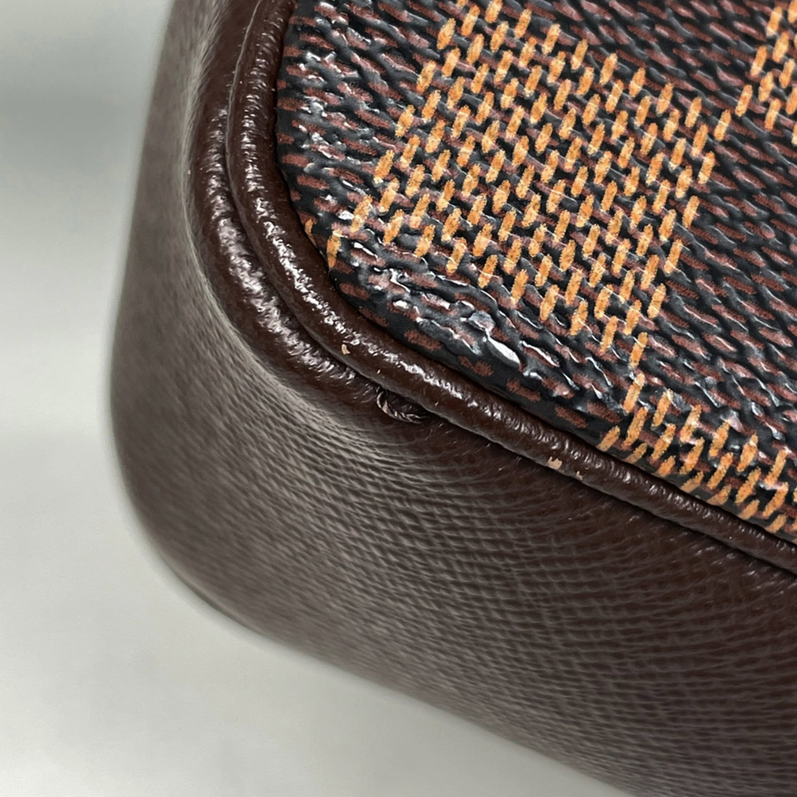 Louis Vuitton pouch - 3