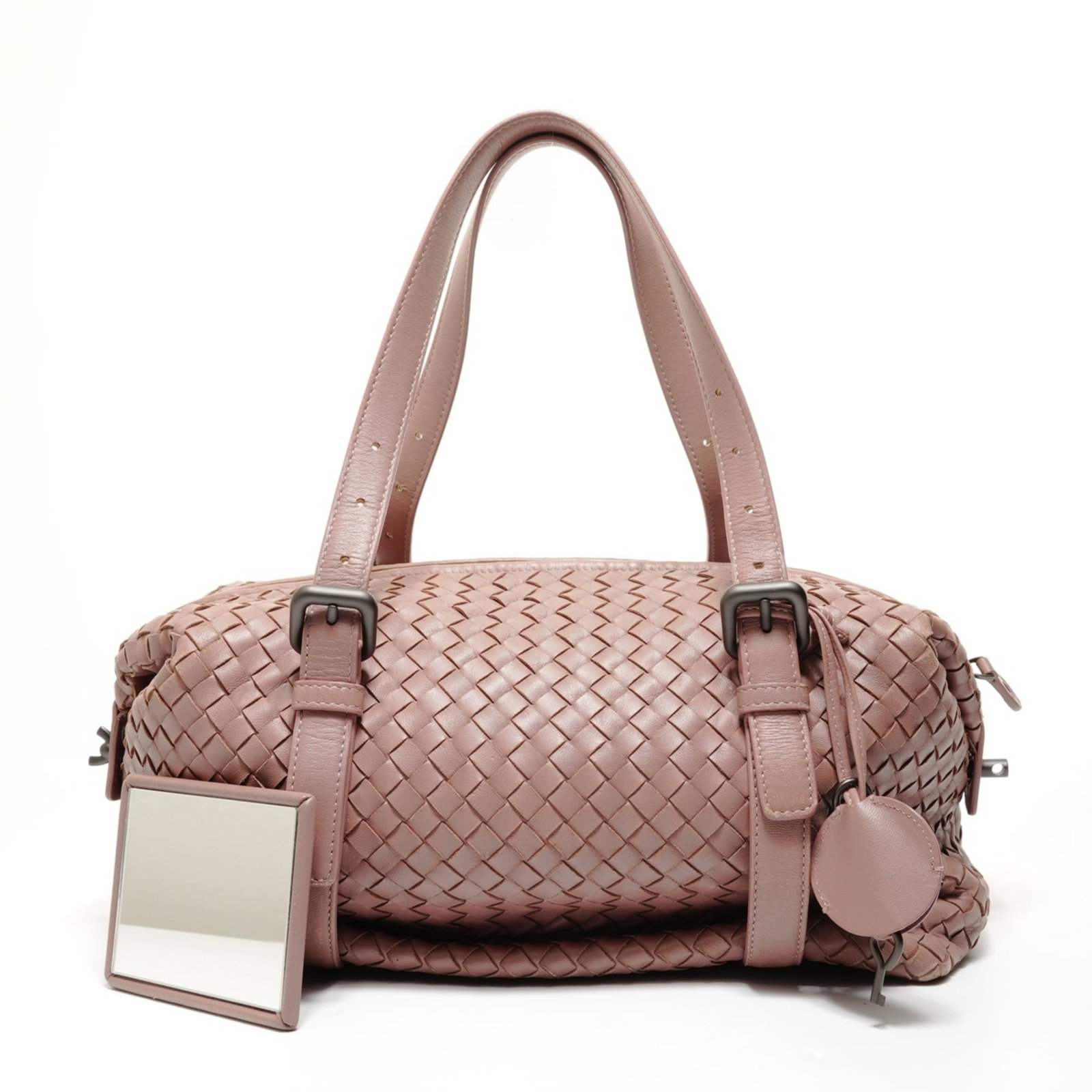 Bottega Veneta Shoulder Bag Intrecciato: Bottega Veneta Shoulder Bag Intrecciato Experience the timeless elegance of Bottega Veneta with this stunning shoulder bag, boasting iconic Intrecciato woven details in soft pink hues that add a