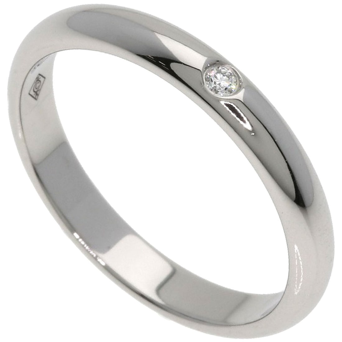 CARTIER Wedding 1P Diamond #46 Ring Platinum PT950: CARTIER Wedding 1P Diamond #46 Ring Platinum PT950 Experience the timeless elegance of Cartier with this stunning platinum ring, set with a majestic #46 diamond and adorned in intricate details that