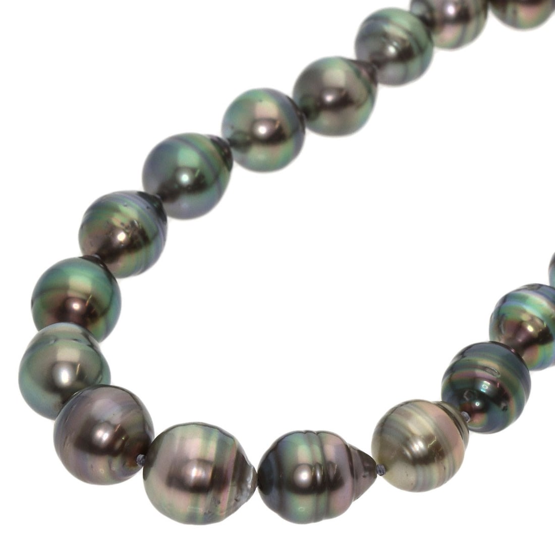 Tasaki baroque necklace black silver pearl: Tasaki baroque necklace black silver pearl Elevate your elegance with the Tasaki baroque necklace, showcasing a stunning black silver pearl that adds sophistication to any outfit. This 17.5-inch long