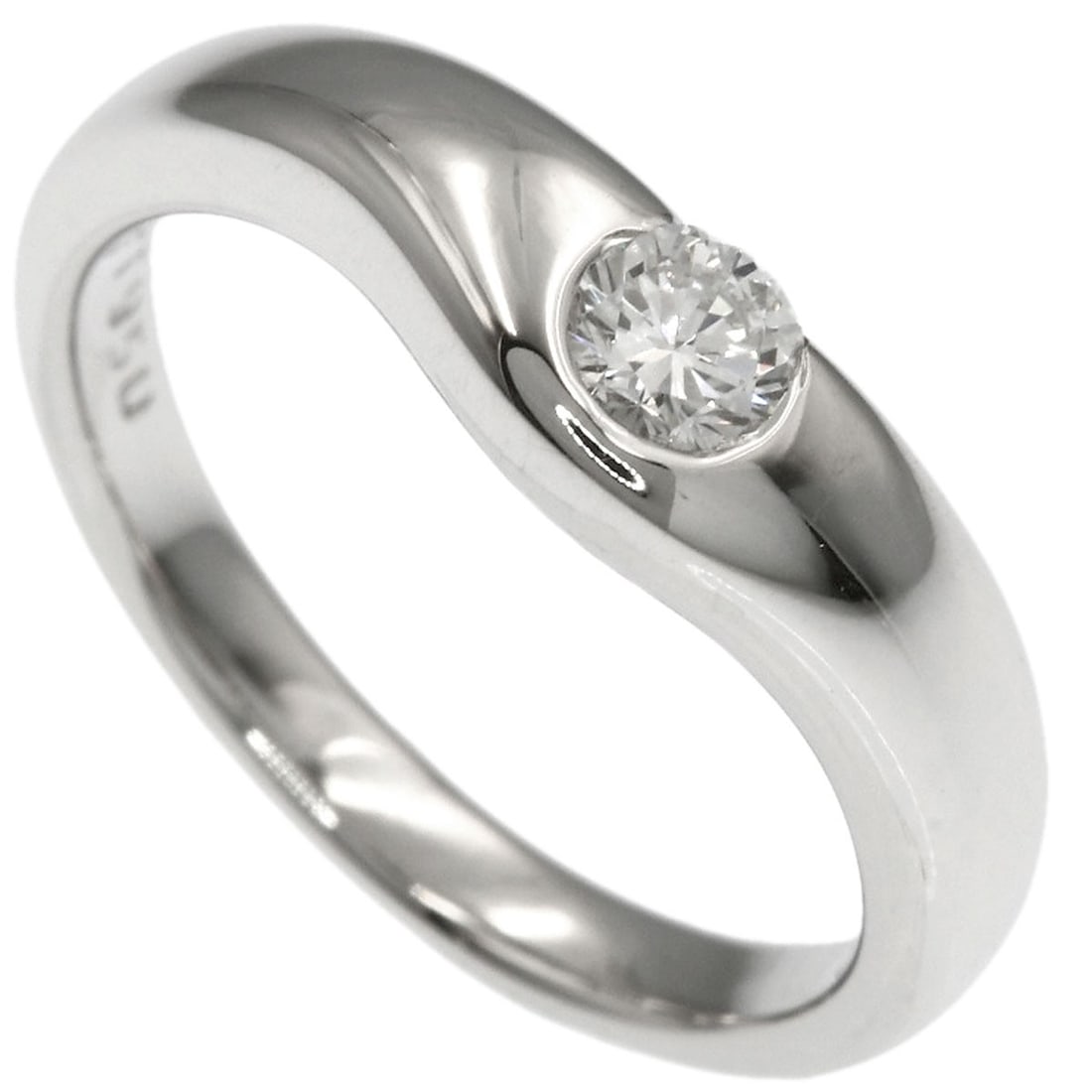 TIFFANY&Co. Elsa Peretti Curved Band 1P Diamond Ring Platinum PT950: TIFFANY&Co. Elsa Peretti Curved Band 1P Diamond Ring Platinum PT950 Experience the timeless elegance of Tiffany&Co.'s iconic Elsa Peretti design, crafted from platinum and adorned with a stunning