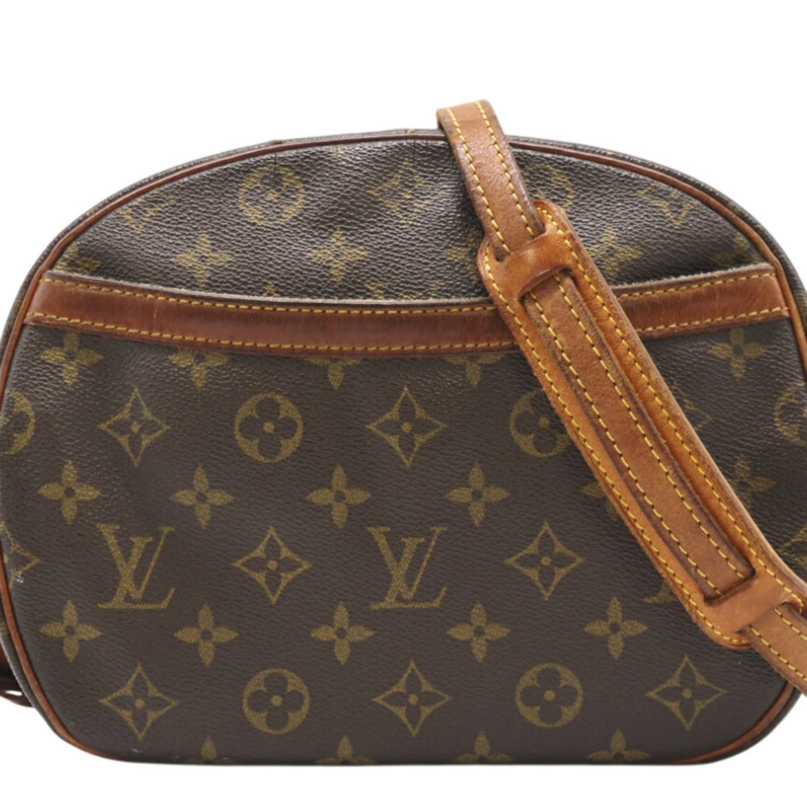Louis Vuitton is a monogram bag.: Louis Vuitton is a monogram bag. A timeless and iconic Louis Vuitton monogram bag, this shoulder bag boasts the signature LV pattern in rich brown tones. With its spacious open pockets and roomy