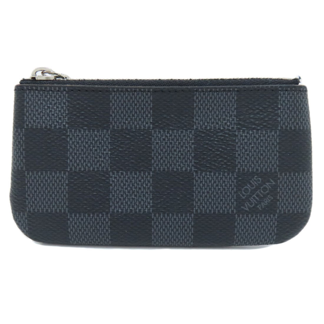LOUIS VUITTON N60155 Pochette Kle coin purse Damier canvas: LOUIS VUITTON N60155 Pochette Kle coin purse Damier canvas Elevate your everyday style with the iconic LOUIS VUITTON Pochette Kle coin purse, crafted from durable Damier canvas in a sleek graphite gre