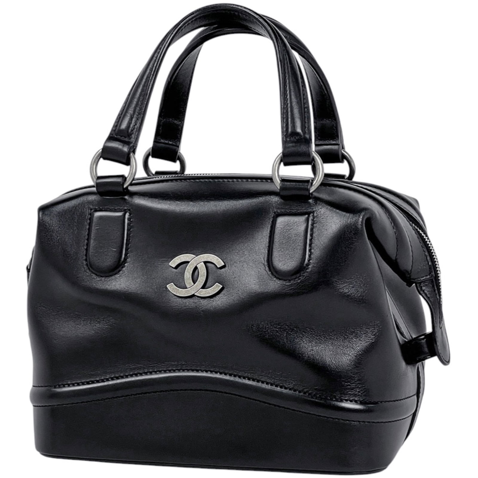 Chanel Leather Handbag (1 of 15)