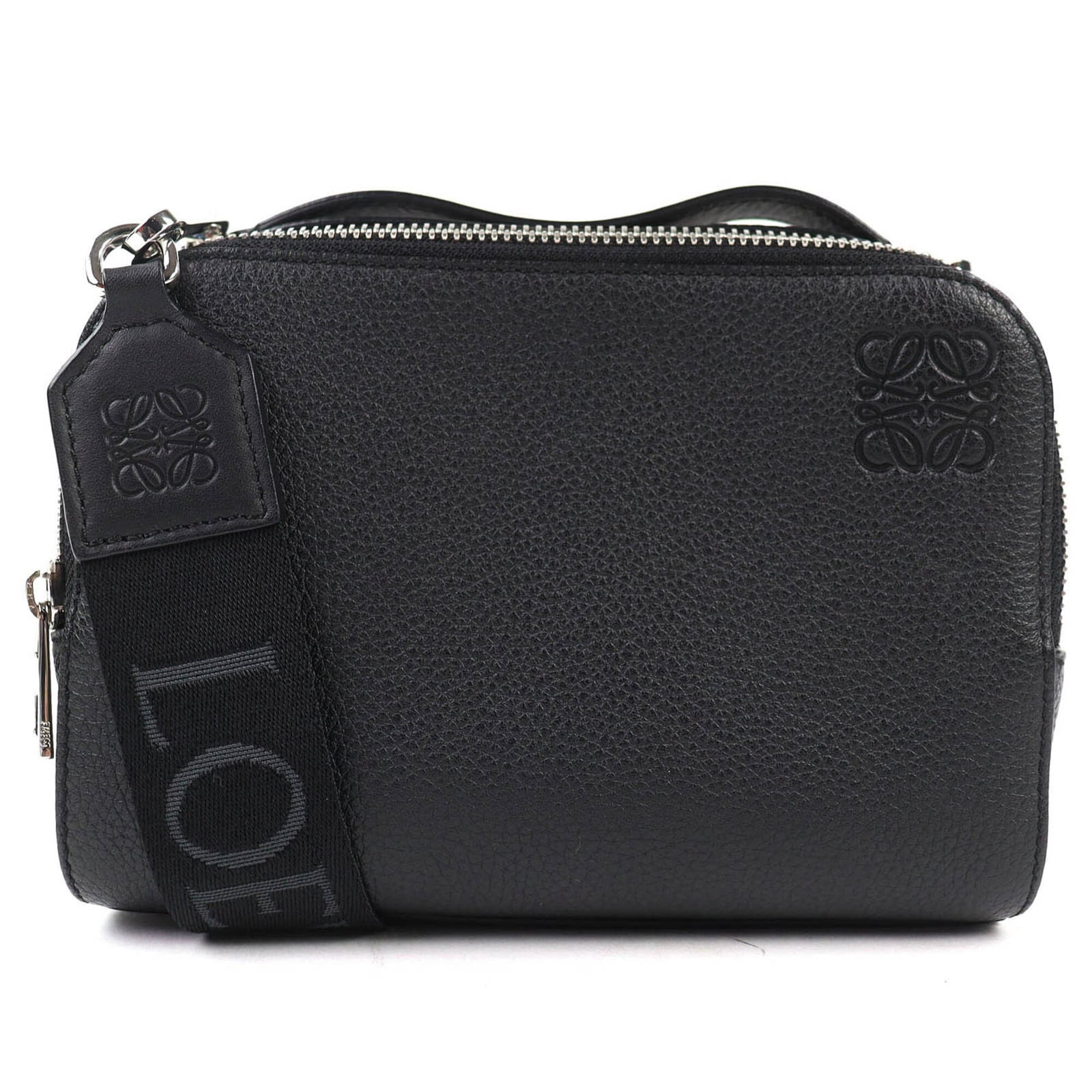 Loewe is a leather shoulder bag. (1 of 15)
