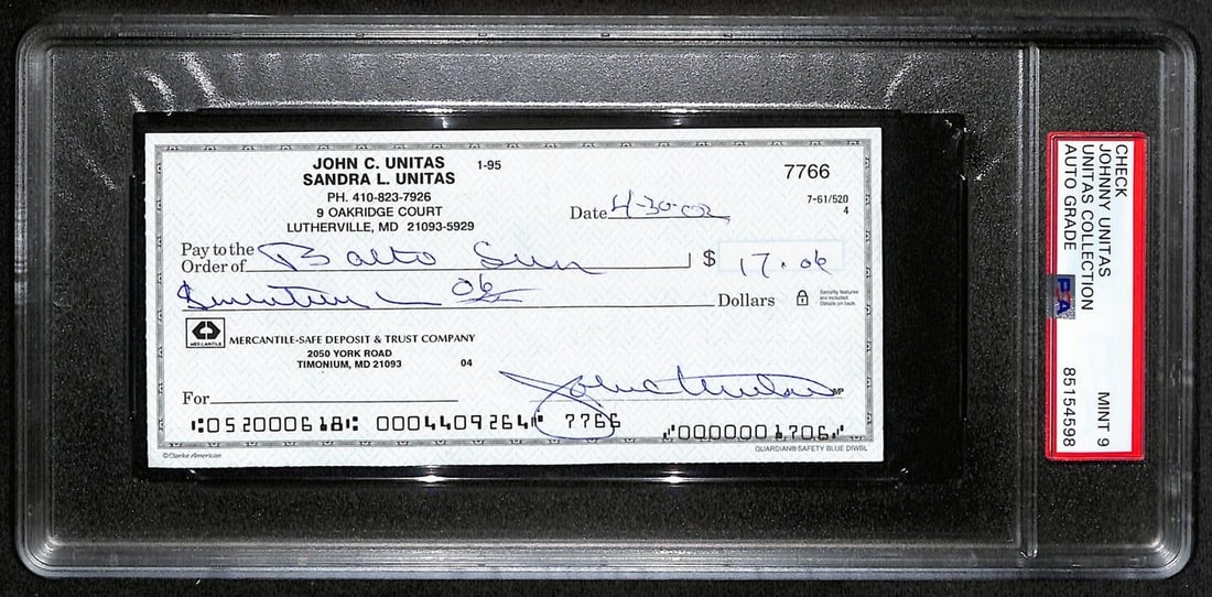 Johnny Unitas Signed 4/ 30/ 02 Check PSA/ DNA MINT 9 188679 (1 of 2)