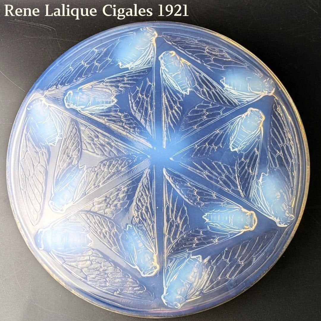 Lalique Cigarette Box 1921 Large Size With Original Base And Lid Vintage 1921 (1 of 20)