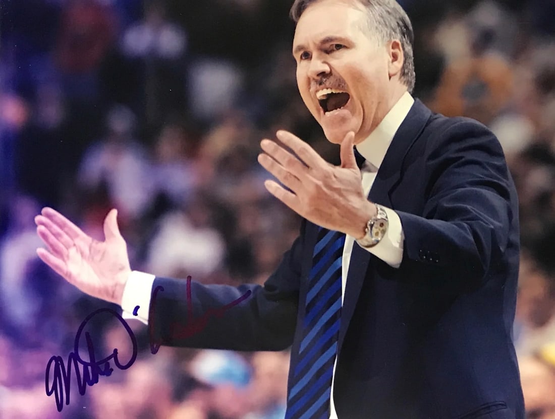Mike D' Antoni Signed New York Knicks Photo: Mike D' Antoni Signed New York Knicks Photo Get an autograph from the legendary coach, Mike D'Antoni! This 8x10 signed photo showcases the former New York Knicks head coach signing his name in blue sh