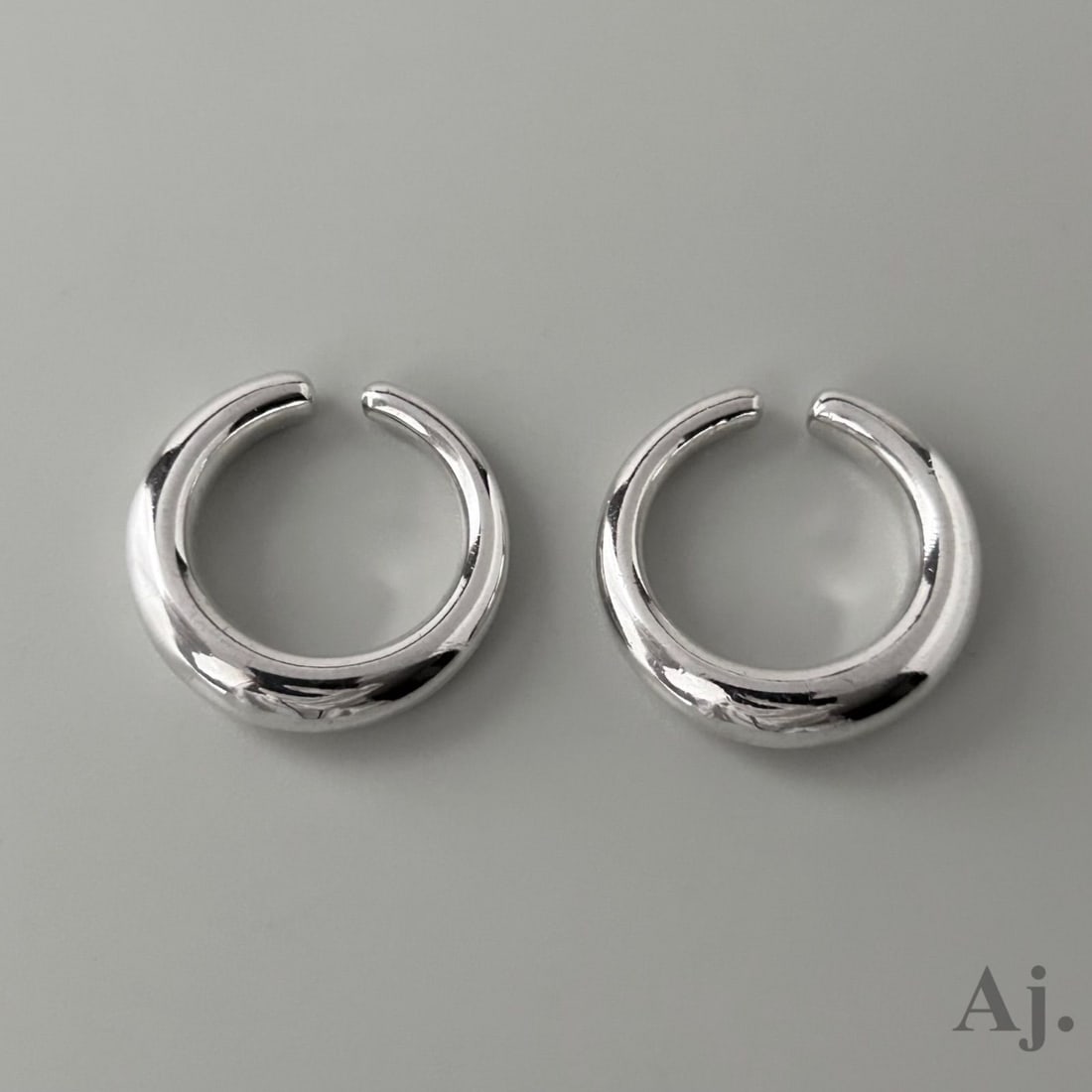Georg Jensen A29C Ear Cuff is rare and sterling silver. (1 of 12)