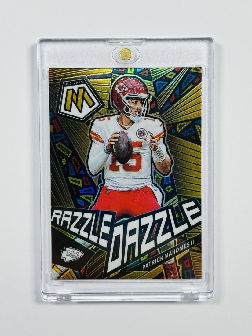 2023 PANINI MOSAIC PATRICK MAHOMES #RD-7 RAZZLE DAZZLE (1 of 2)