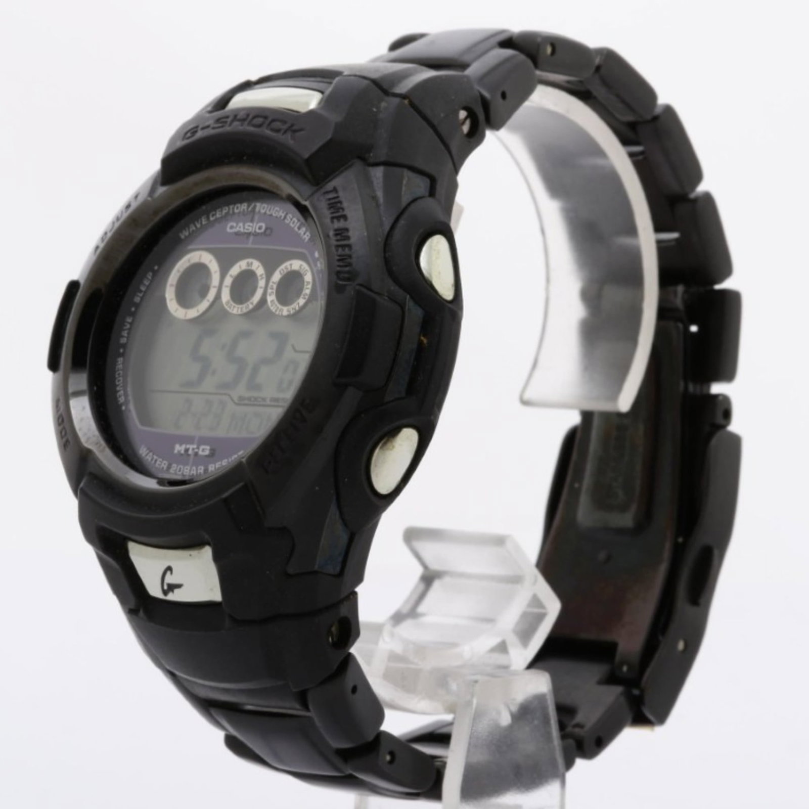 Casio wristwatch - 2