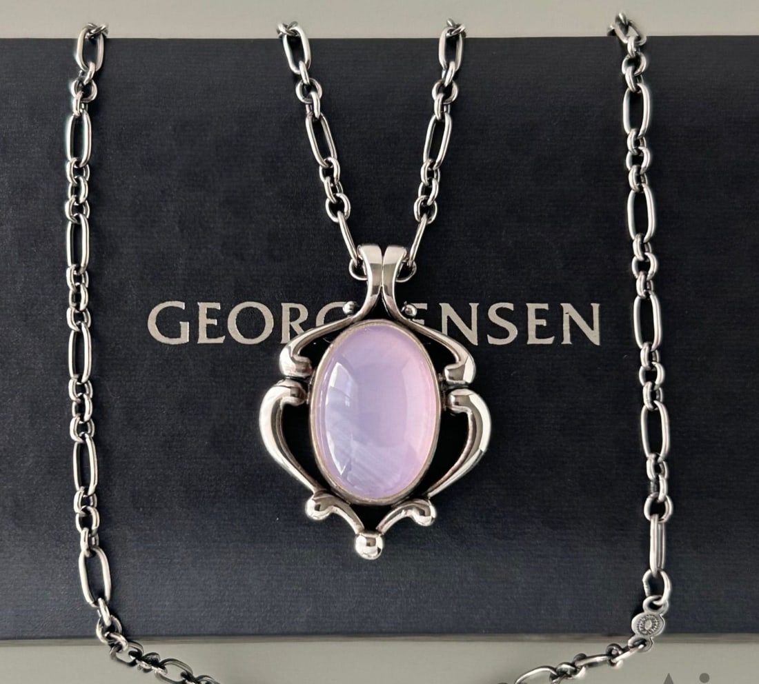 Georg Jensen Lilac 2019 Necklace Pendant Sterling Silver 17.3 inches w/ Box (1 of 9)