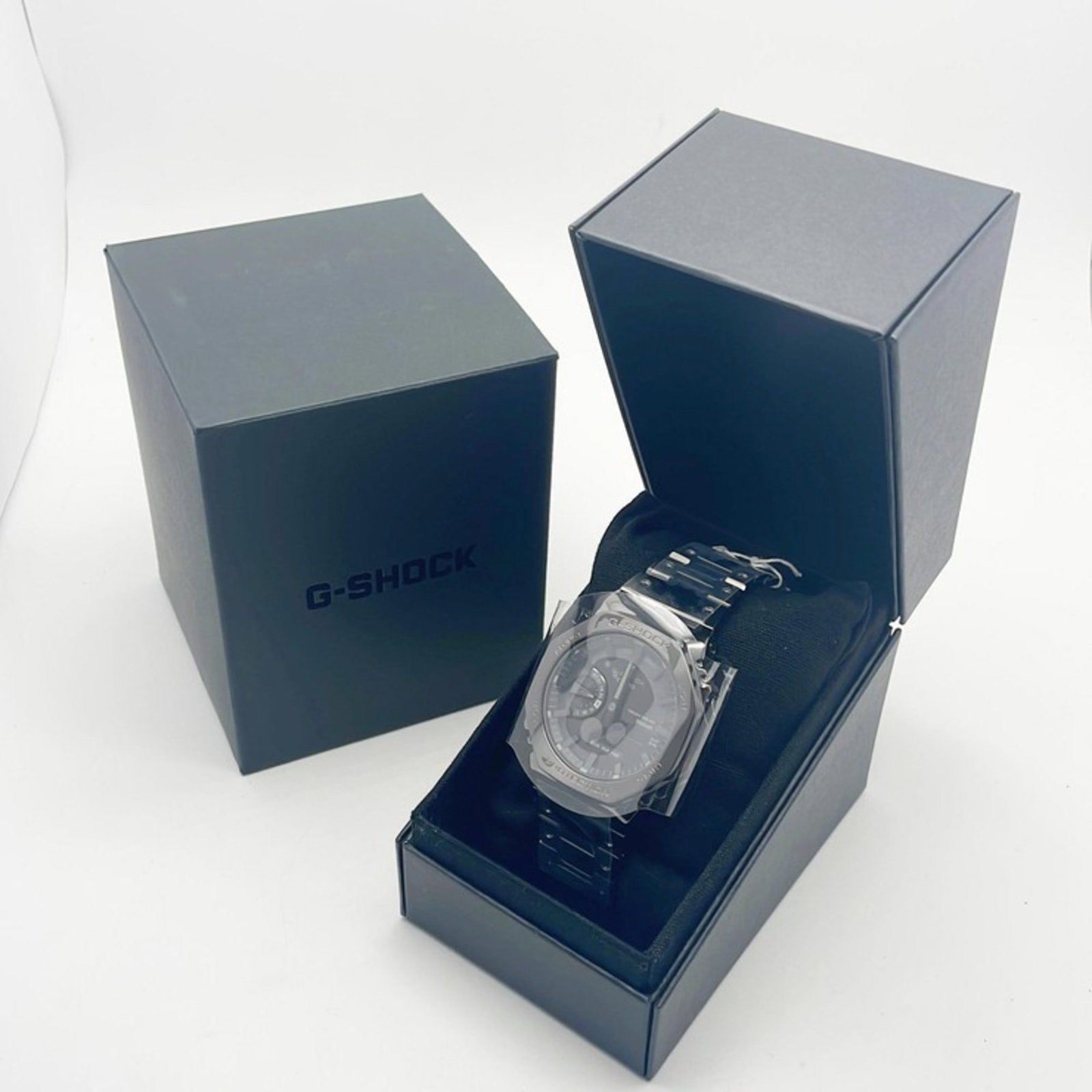 Casio wristwatch - 3