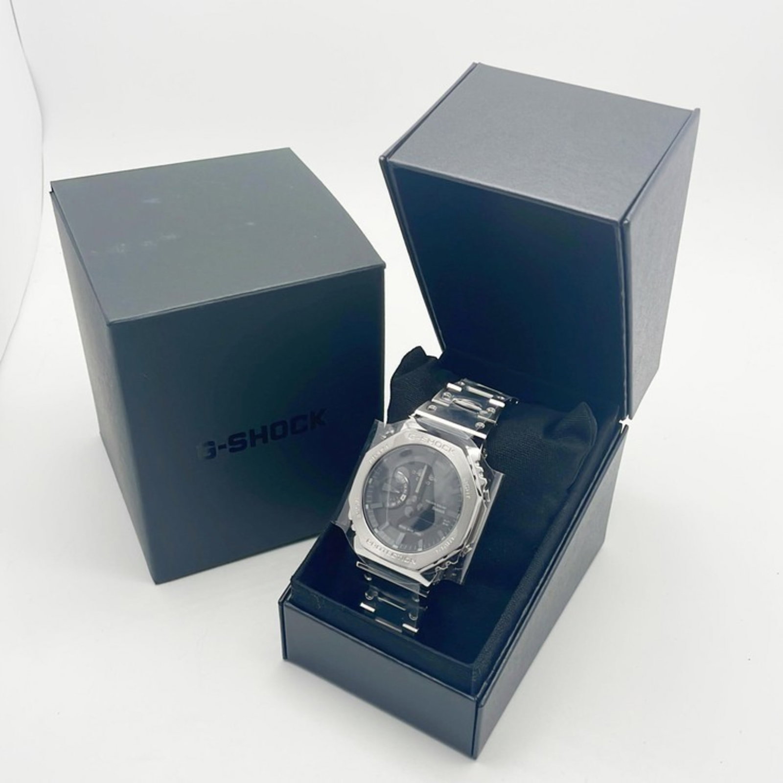 Casio wristwatch - 3