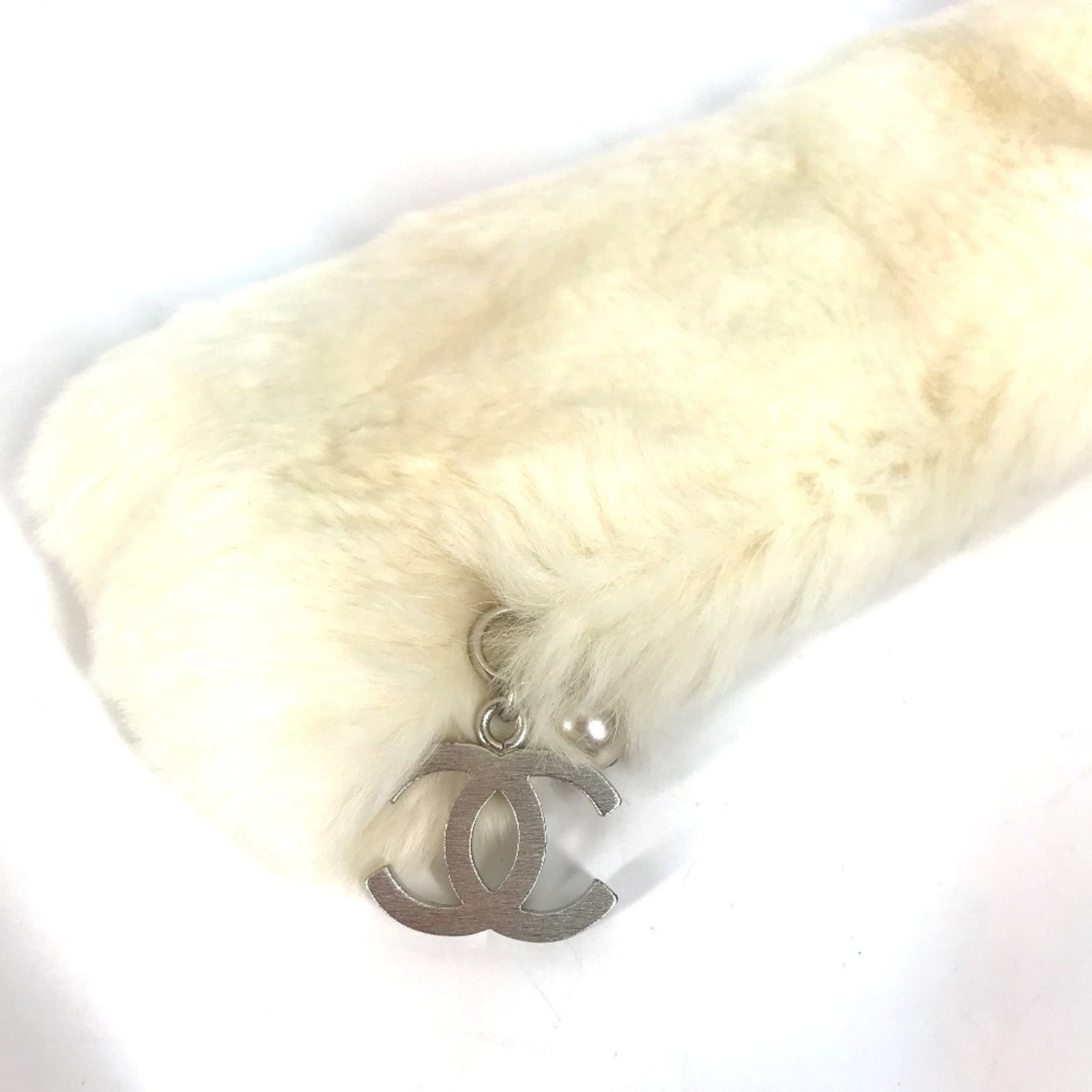 Chanel fur bangle - 2