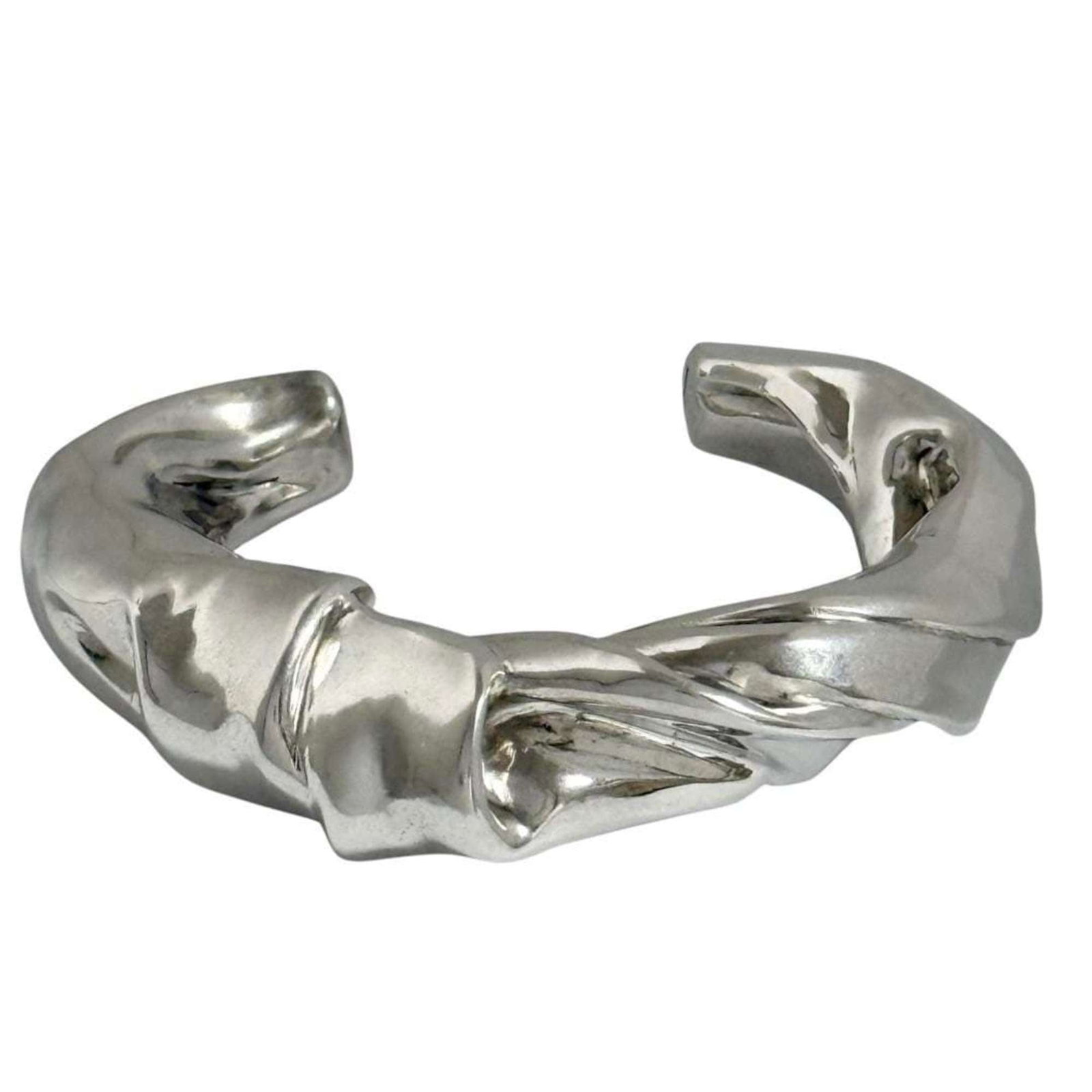 Loewe is a silver cuff bracelet. (1 of 10)