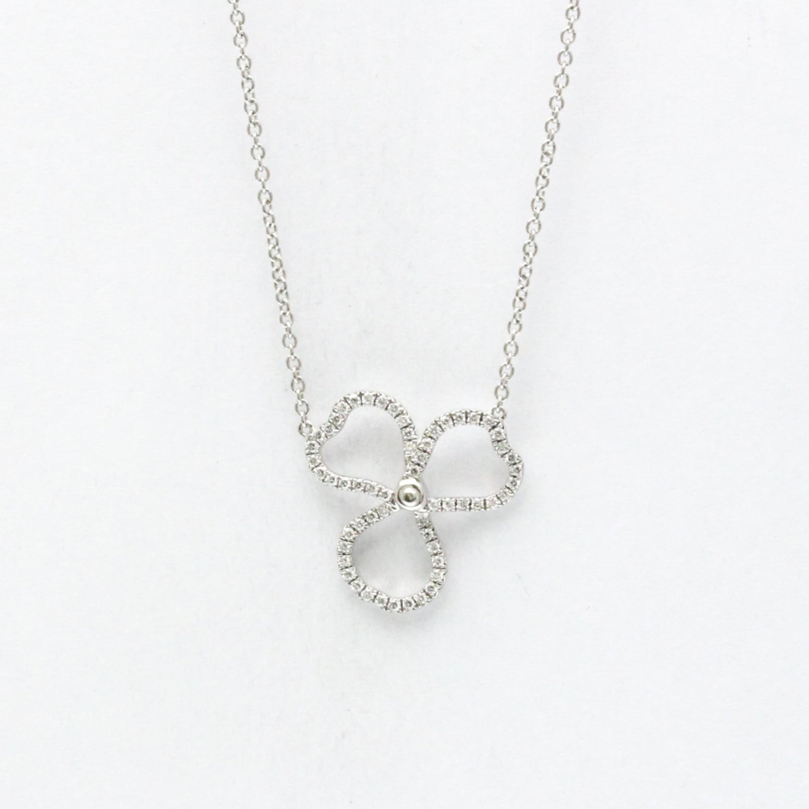 Tiffany Open Paper Flower Necklace Platinum Diamond Women, Men Fashion Pendant Necklace (Silver): Tiffany Open Paper Flower Necklace Platinum Diamond Women, Men Fashion Pendant Necklace (Silver) Elevate your style with this stunning Tiffany Open Paper Flower Necklace in platinum and silver. Featur