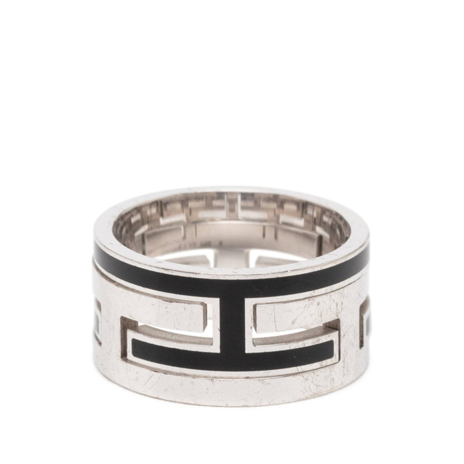 Silver band ring from Hermes.: Silver band ring from Hermes. A sleek and sophisticated silver band ring from Hermes, this 925 sterling silver piece boasts a classic design that exudes timeless elegance. With its black finish and