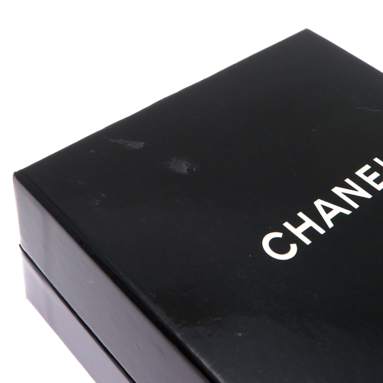 Earrings by Chanel - 9