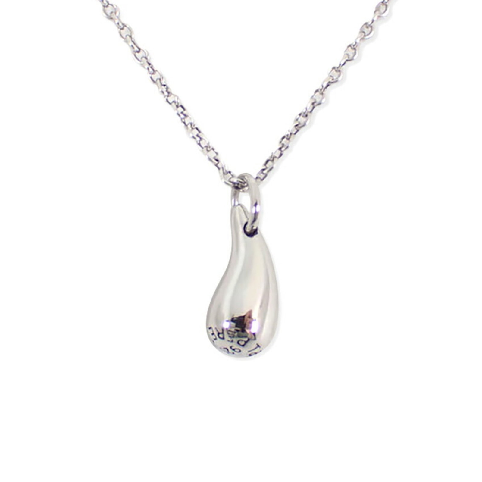 TIFFANY 925 Teardrop Pendant Necklace j80-17: TIFFANY 925 Teardrop Pendant Necklace j80-17 A stunning sterling silver teardrop pendant necklace from Tiffany & Co., featuring a 9.5mm x 4.3mm design with a subtle 0.37'' x 0.16'' profile, suspended