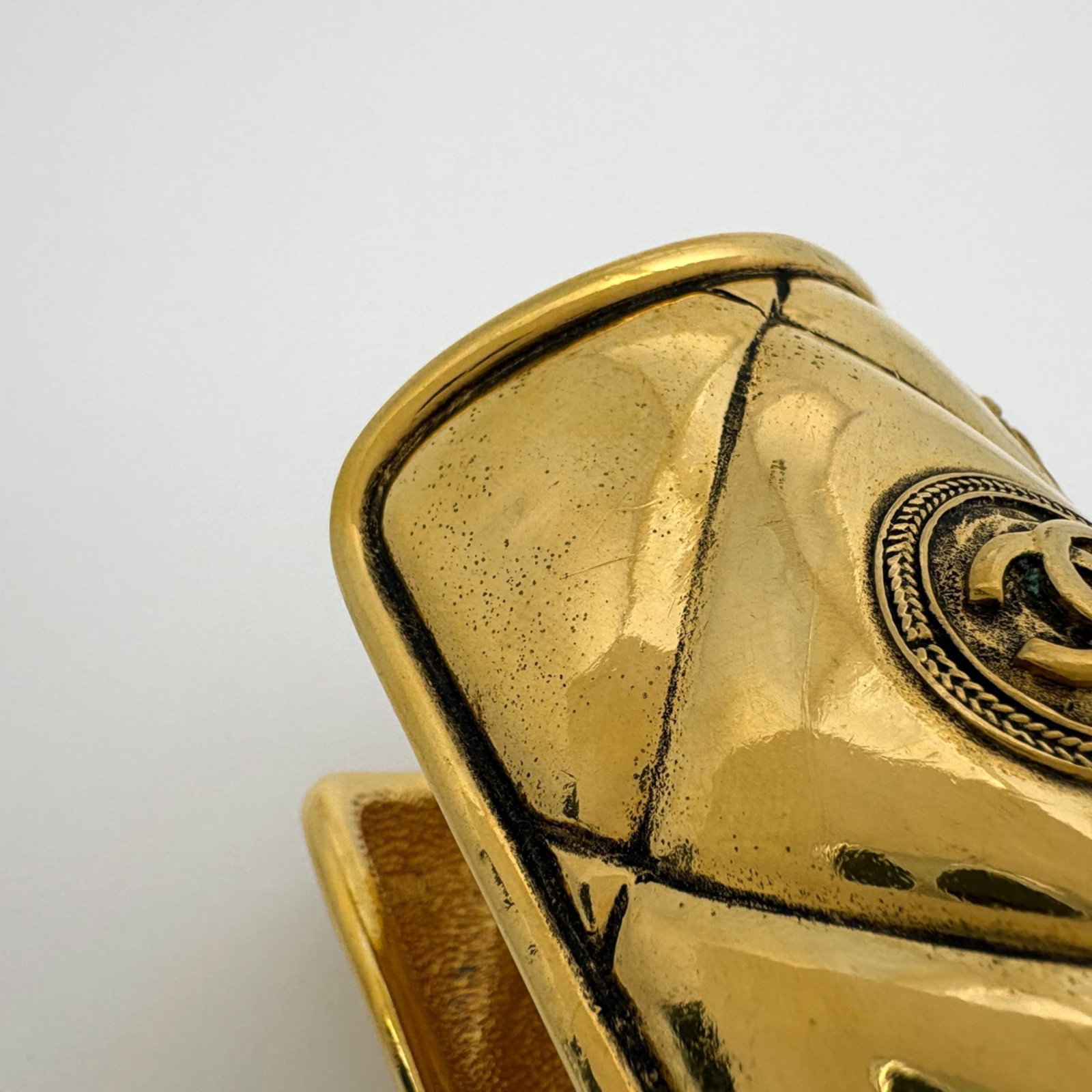 Chanel is a bangle - 5