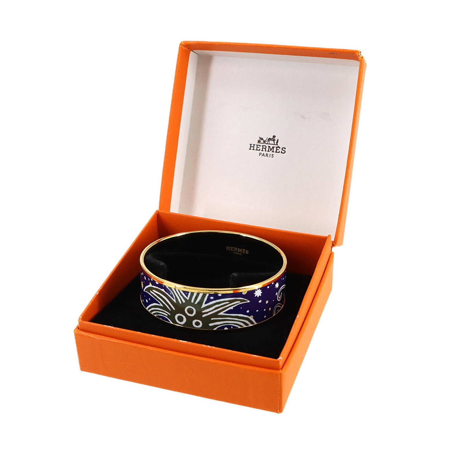 Hermes Bangle: Hermes Bangle A stunning Hermes bangle in mint condition, this blue and gold piece boasts a classic design that exudes timeless elegance. With its 19cm length, it adds a touch of sophistication to