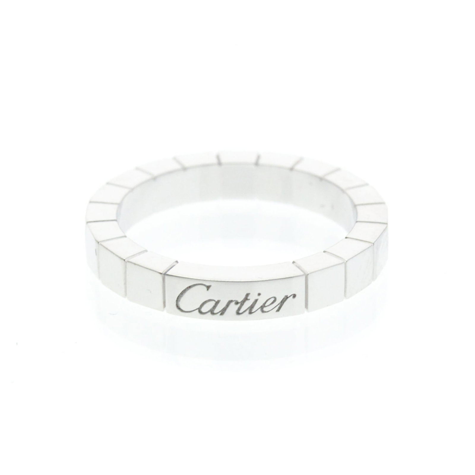 Cartier white gold ring band: Cartier white gold ring band A sleek and sophisticated Cartier white gold ring band, crafted from 18K metal for a touch of luxury. With its slender width of 3mm and US size 5 3/4 fit, this stylish