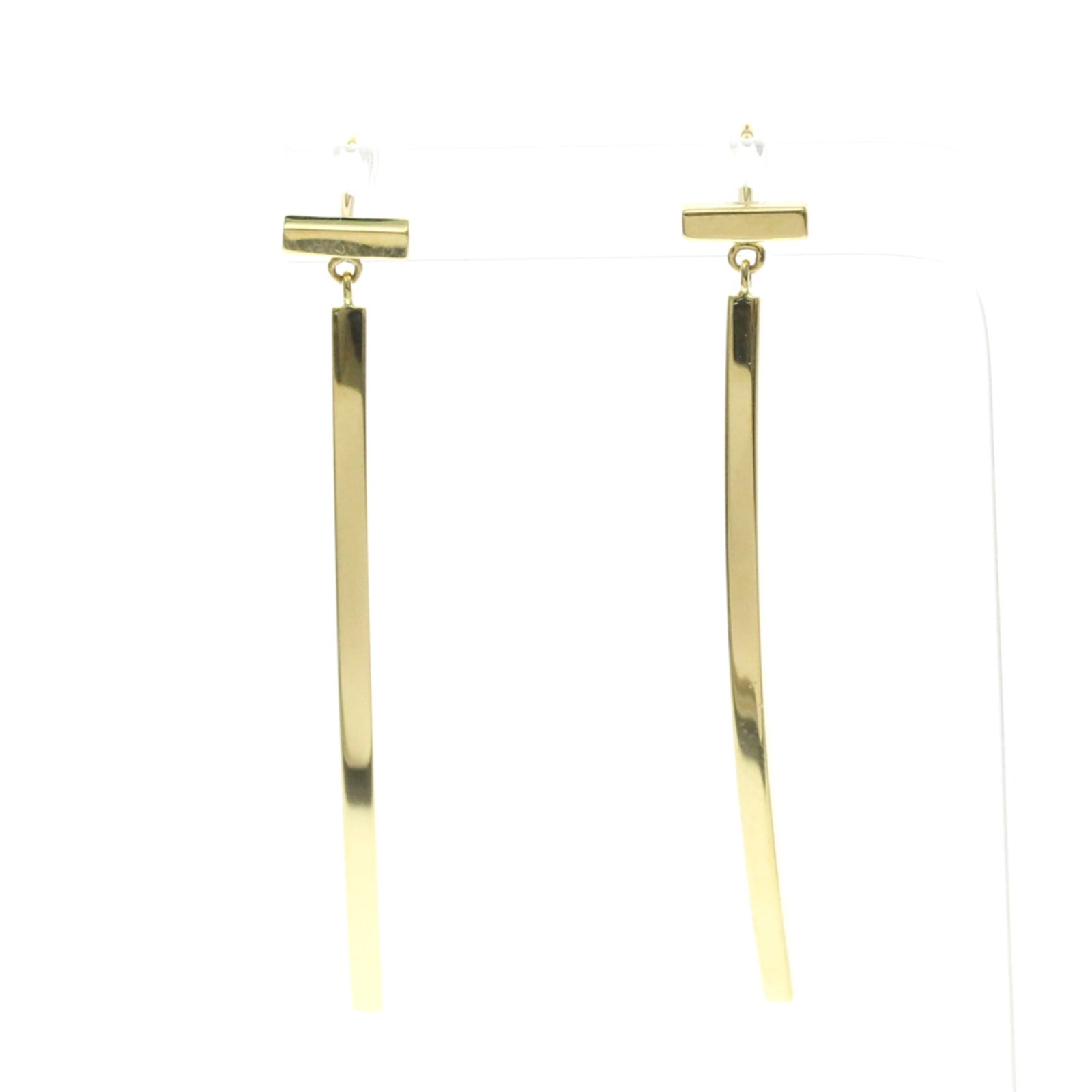 Tiffany Yellow Gold Drop Earrings: Tiffany Yellow Gold Drop Earrings Elevate your style with these 18K yellow gold drop earrings, crafted from high-quality Tiffany material. With a subtle weight and elegant design, they add a touch of 
