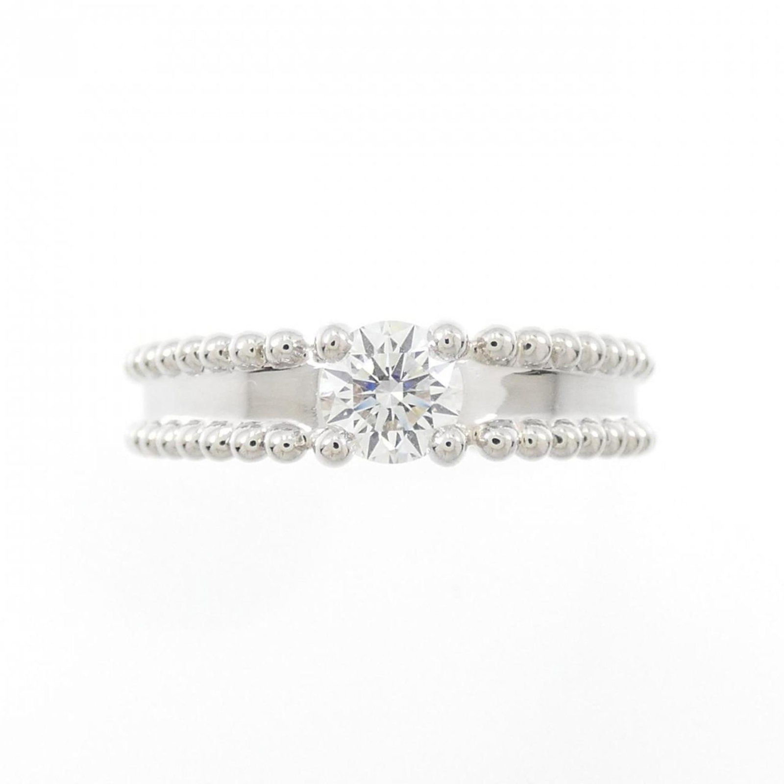 Van Cleef Arpels Engagement Ring - 2