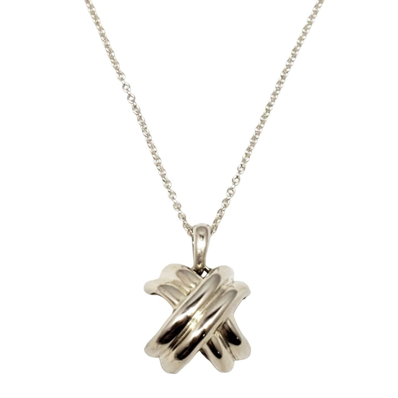 TIFFANY & Co. Tiffany Signature Cross Necklace Sv925 Silver Women's Kaizuka Store: TIFFANY & Co. Tiffany Signature Cross Necklace Sv925 Silver Women's Kaizuka Store A stunning Tiffany & Co. Tiffany Signature Cross Necklace in sterling silver (925) adorns the neck with elegant