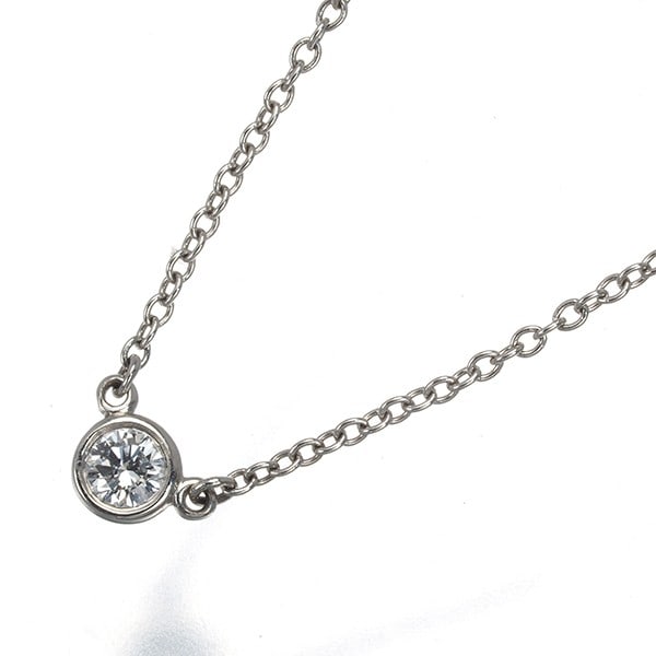 Tiffany&Co. Necklace Diamond 0.08Ct By The Yard 950 Platinum: Tiffany&Co. Necklace Diamond 0.08Ct By The Yard 950 Platinum A stunning Tiffany & Co. pendant necklace featuring a natural 0.08ct diamond set in 950 platinum, crafted with exceptional attention to
