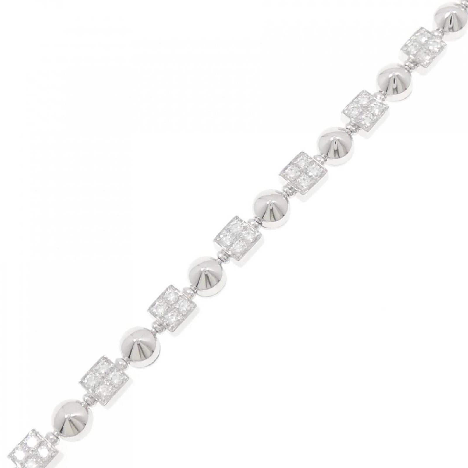 Bvlgari is a white gold charm bracelet.: Bvlgari is a white gold charm bracelet. A stunning Bvlgari white gold charm bracelet in excellent condition, featuring a subtle sparkle from its diamond stone and a sleek 18K white gold finish. With a