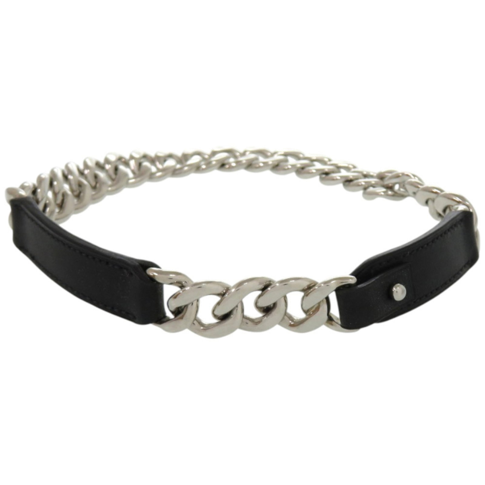 Herms necklace, box chain, Vau Barenia metal, black, Q engraved, choker, 0929 HERMES: Herms necklace, box chain, Vau Barenia metal, black, Q engraved, choker, 0929 HERMES A sleek and sophisticated Herm?s necklace, this box chain features the iconic Q engraved logo in black Vau Barenia 