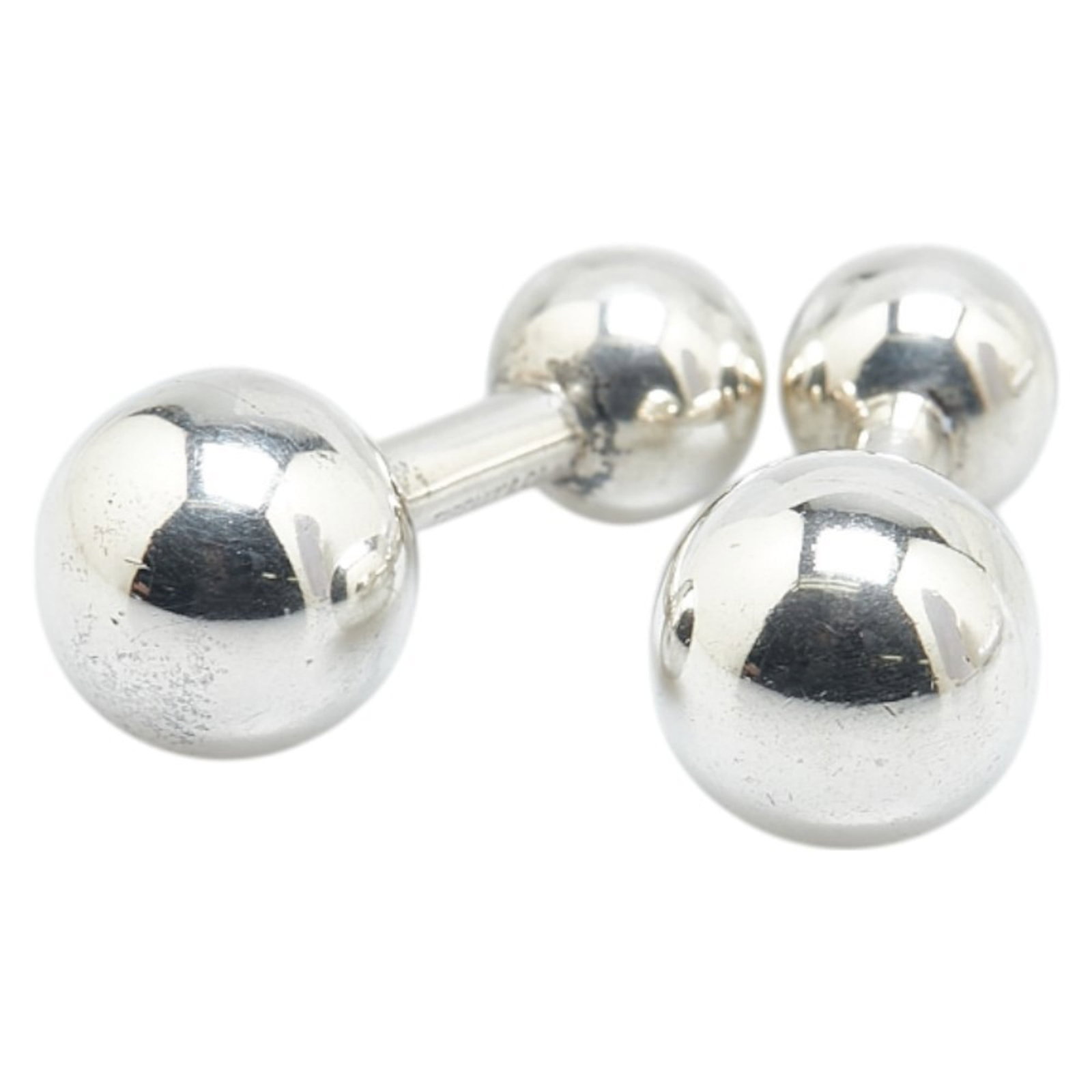 Tiffany cufflinks are silver. (1 of 4)