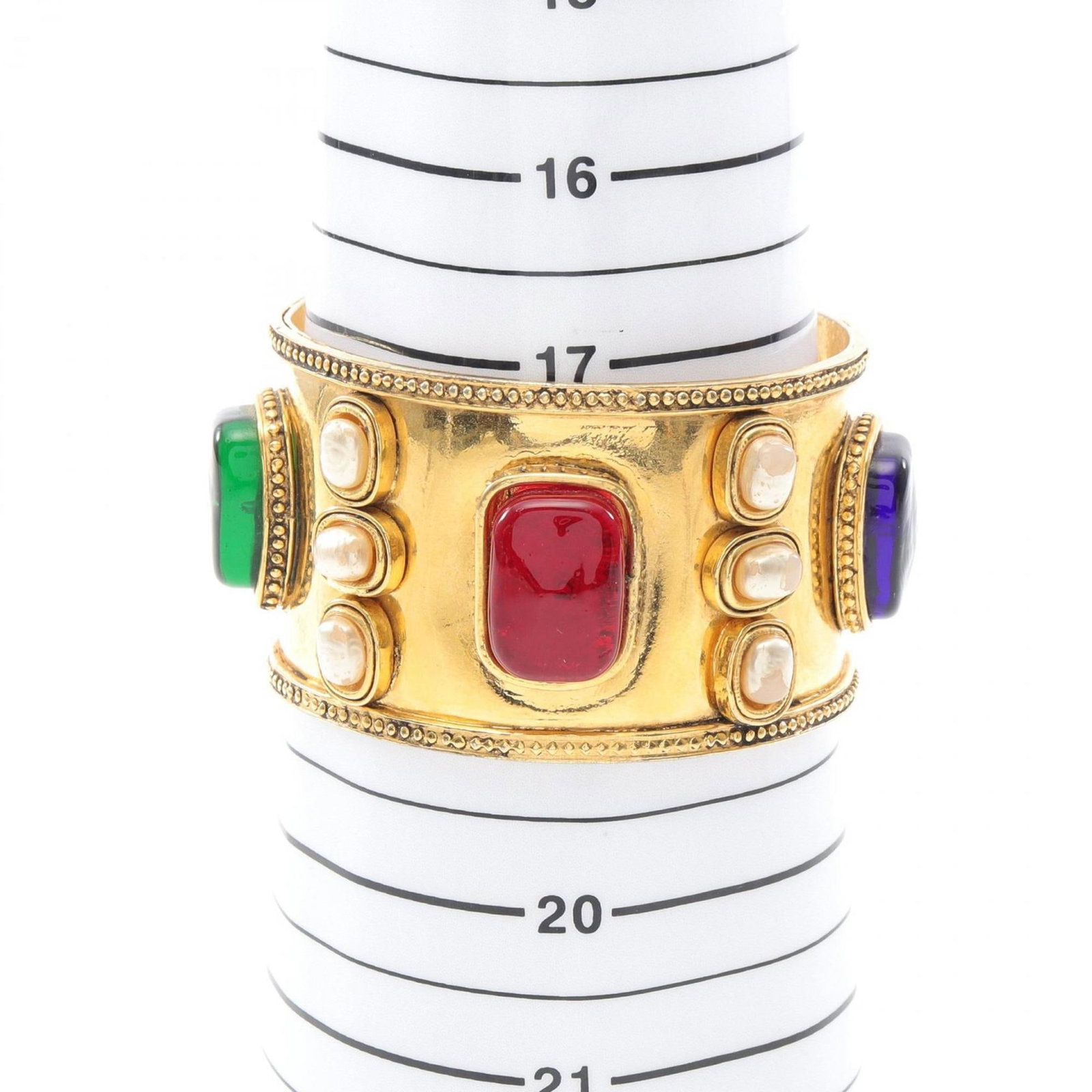 Chanel is a bangle - 4