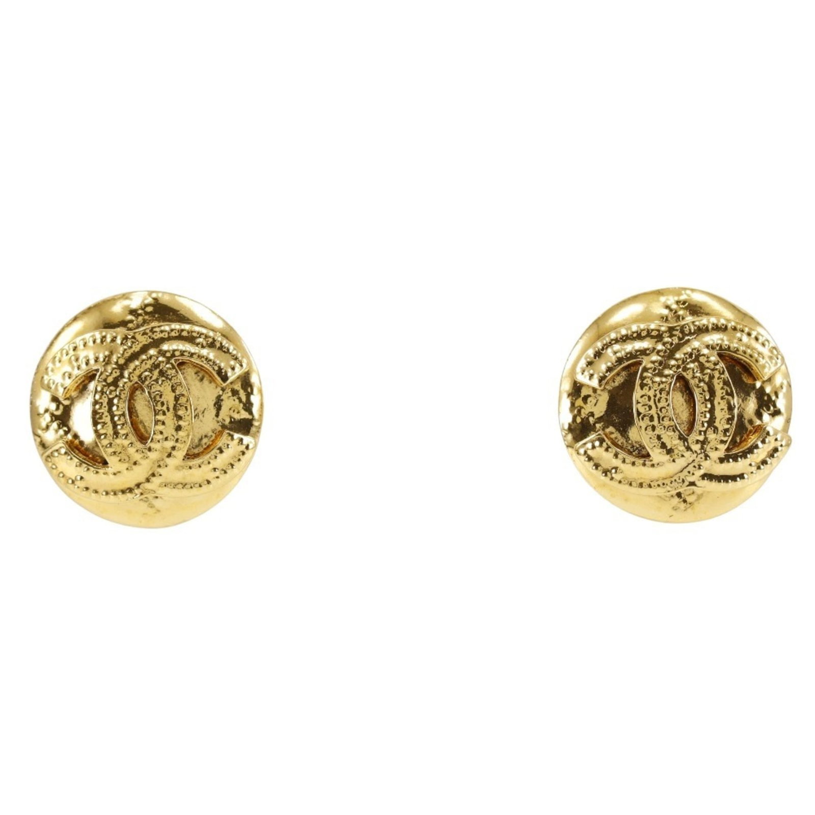 Chanel Clip Earrings Gold Plating: Chanel Clip Earrings Gold Plating Elevate your everyday style with these Chanel Clip Earrings in gold plating. Made from durable gold plating, these earrings feature a sleek design that adds a touch